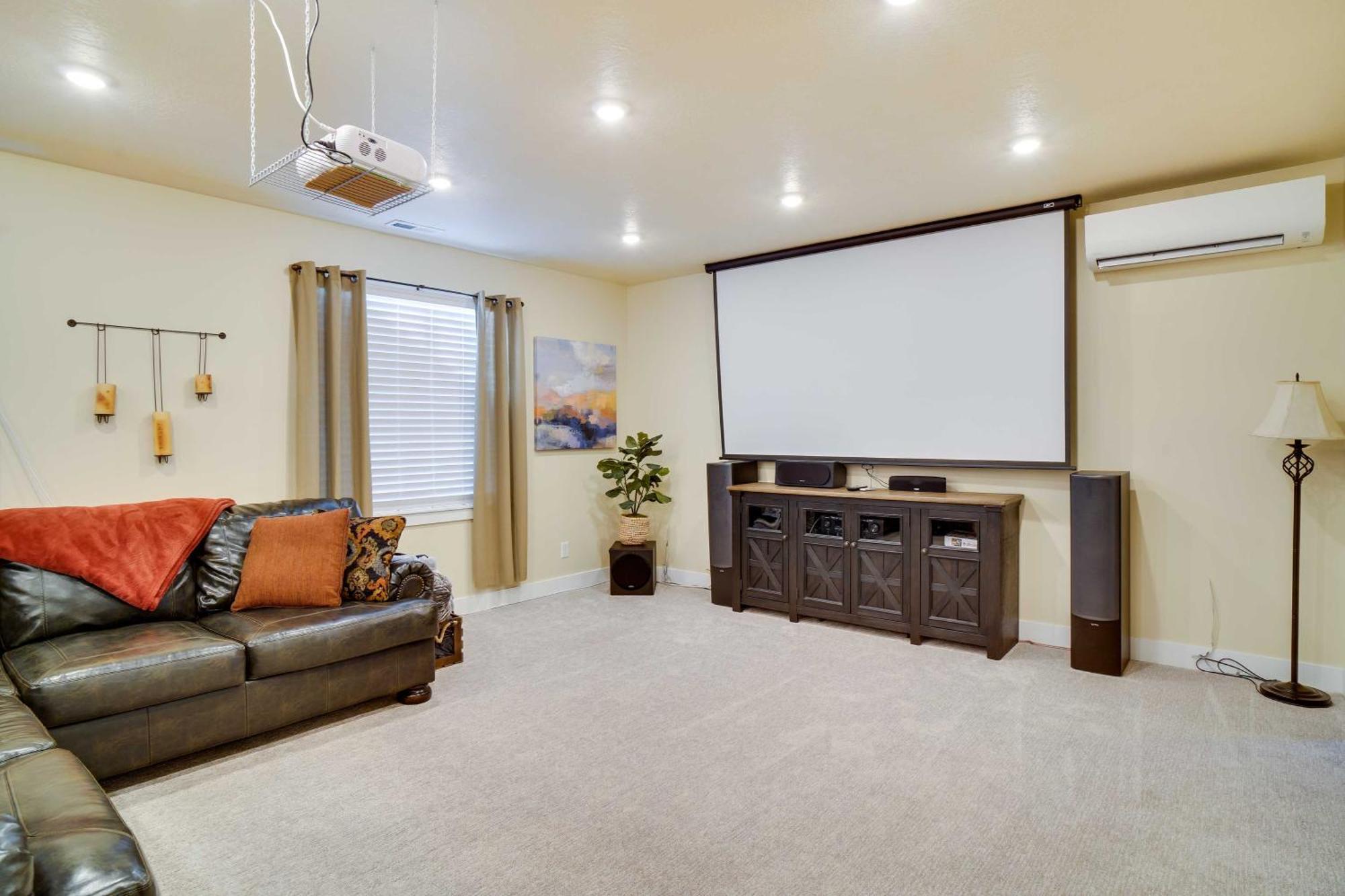 Contemporary Home With Grill Near Utah Lake! Saratoga Springs Exteriör bild